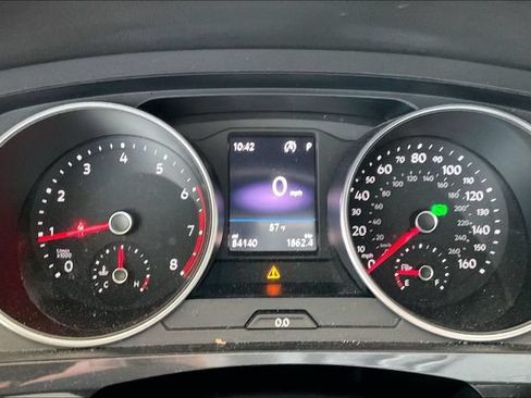 Used 2020 Volkswagen Tiguan SE R-Line AWD/4WD image 10