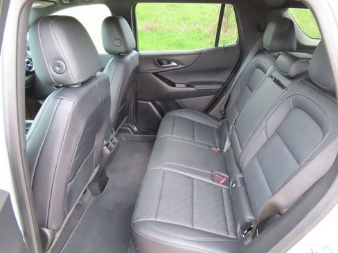Certified 2025 Chevrolet Equinox LT w/ Convenience Package II AWD/4WD image 29