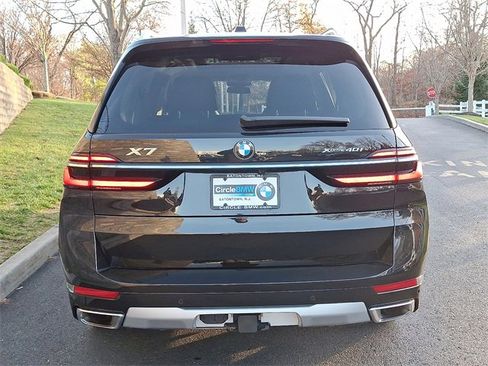 Used 2023 BMW X7 xDrive40i w/ Executive Package image 5
