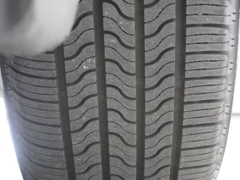 Used 2025 Jeep Compass Latitude image 24