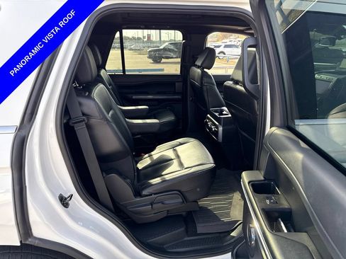 Used 2021 Ford Expedition XLT RWD image 12