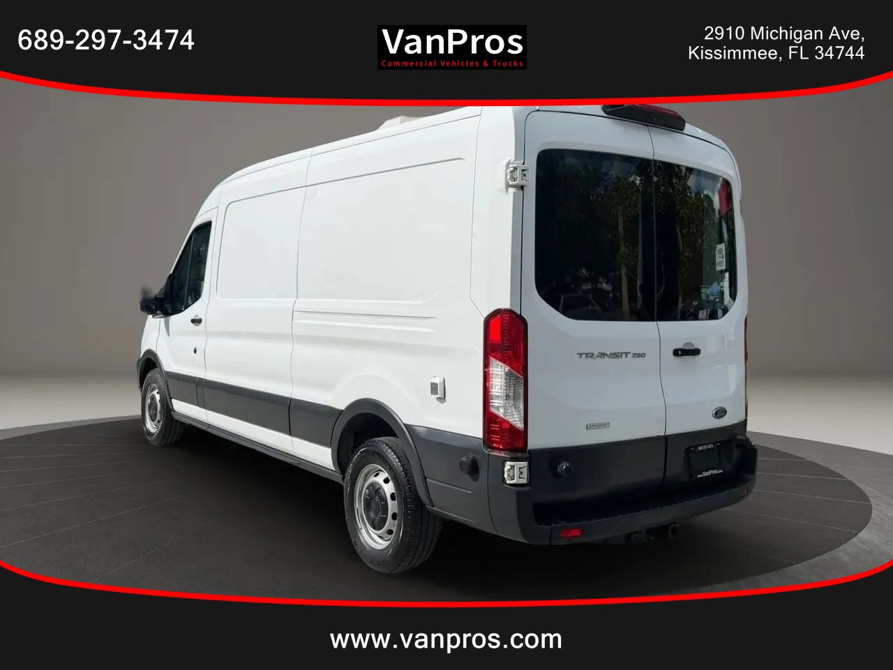 Used 2018 Ford Transit 250 148 Medium Roof RWD image 3