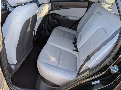 Used 2023 Hyundai Kona SEL image 25