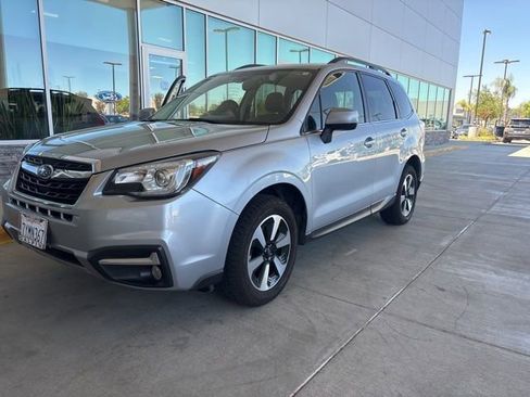 Used 2017 Subaru Forester 2.5i Limited AWD/4WD image 1