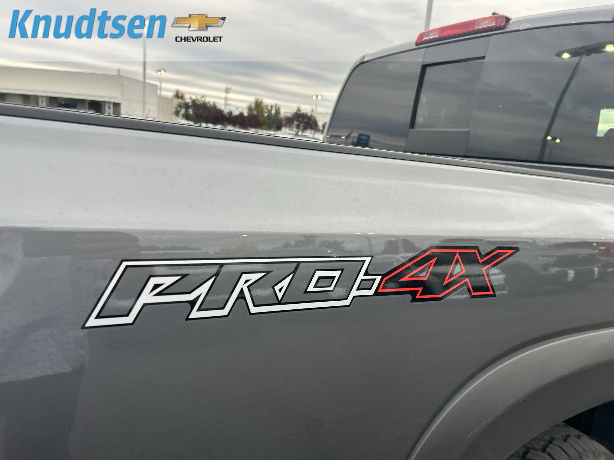 Used 2026 Nissan Frontier PRO-4X AWD/4WD image 6