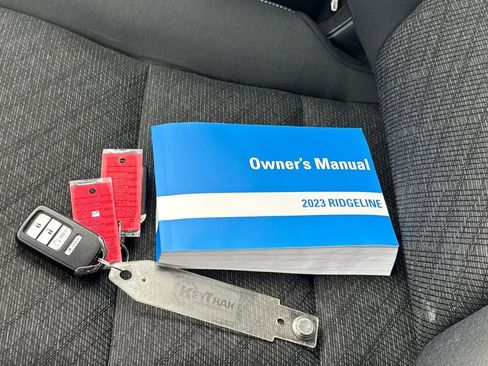 Certified 2023 Honda Ridgeline Sport image 10