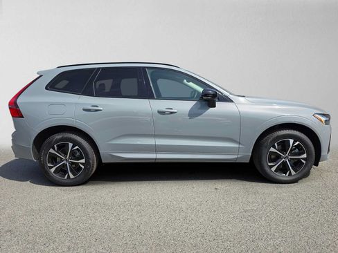 Used 2026 Volvo XC60 B5 Core AWD/4WD image 2