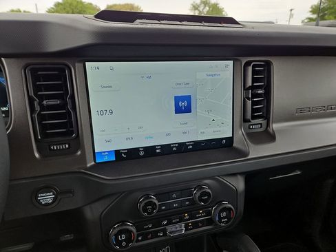 New 2026 Ford Bronco Badlands image 25