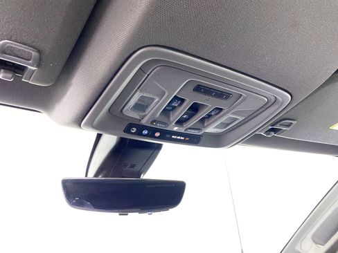 Used 2023 GMC Sierra 2500 Denali w/ Denali Black Diamond Edition image 27