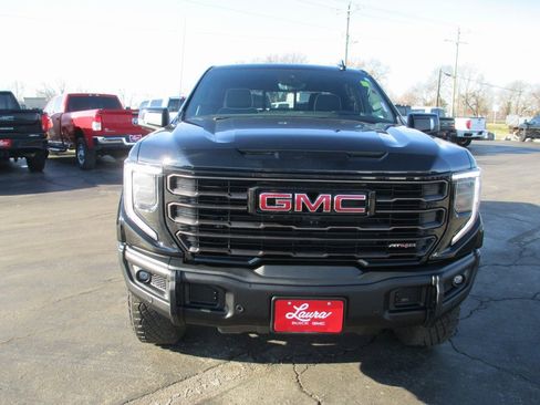 Certified 2025 GMC Sierra 1500 AT4X image 11