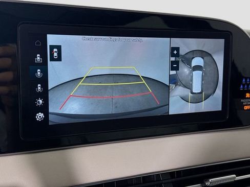 Used 2022 Hyundai Palisade Limited FWD image 14