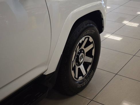 Used 2018 Toyota 4Runner TRD Off-Road Premium image 42