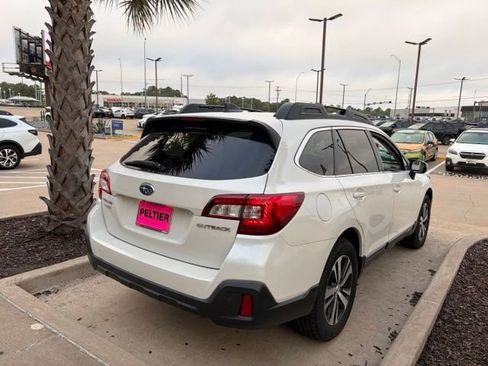 Used 2019 Subaru Outback 2.5i Limited AWD/4WD image 25