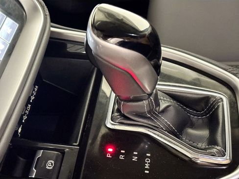 Used 2023 Subaru Outback Onyx Edition w/ Popular Package #2 image 17