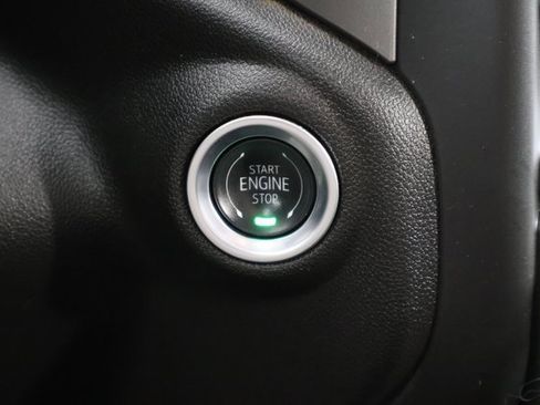 Used 2025 GMC Sierra 2500 Pro w/ Convenience Package image 28