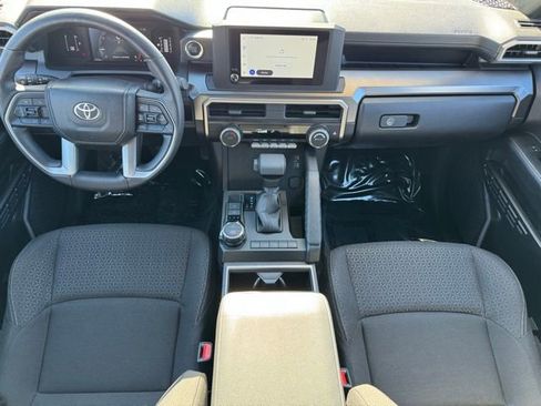 Certified 2025 Toyota 4Runner SR5 image 9