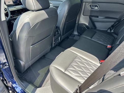 New 2026 Nissan Rogue Platinum w/ Platinum Premium Package AWD/4WD image 20
