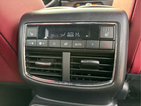 Used 2023 MAZDA CX-9 Carbon Edition image 32