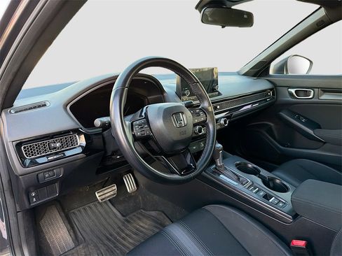 Used 2024 Honda Civic Sport image 9