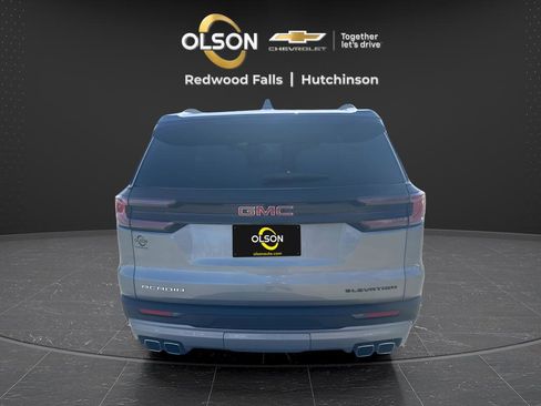 Used 2025 GMC Acadia Elevation image 4