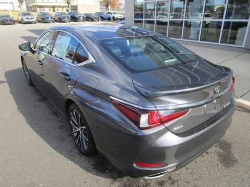Used 2023 Lexus ES 350 w/ Premium Package image 7
