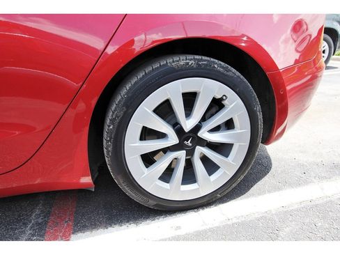Used 2022 Tesla Model 3 Long Range AWD/4WD image 26