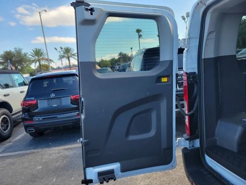 Used 2023 Ford Transit 350 XLT image 6