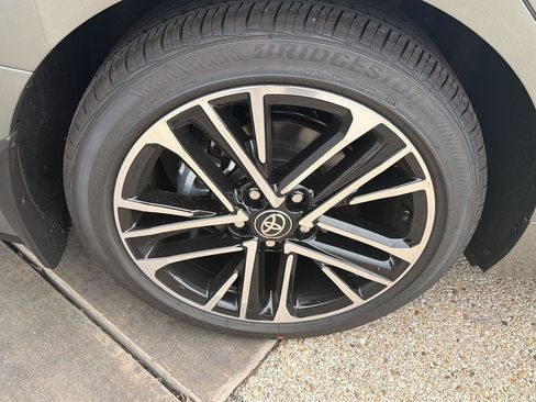 New 2026 Toyota Camry XLE w/ Premium Plus Package FWD image 7