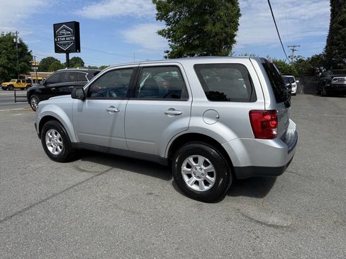 Used 2010 MAZDA Tribute i Sport image 7