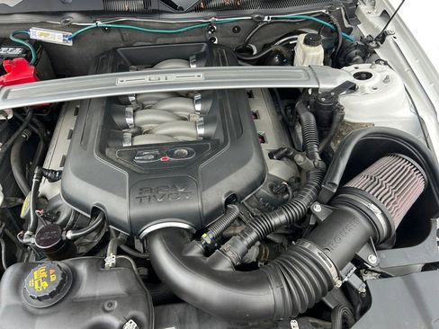 Used 2013 Ford Mustang GT Premium w/ Brembo Brake Pkg RWD image 31