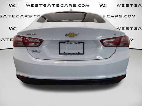 Used 2022 Chevrolet Malibu LT FWD image 7