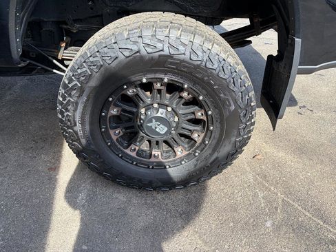 Used 2017 Ford F250 Lariat w/ Lariat Ultimate Package image 18