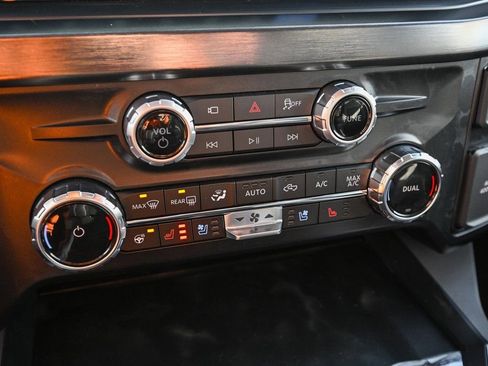 New 2025 Ford F250 Lariat w/ Lariat Ultimate Package image 32