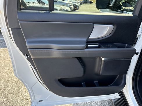 Used 2025 Ford Expedition Max Active image 24