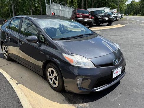 Used 2012 Toyota Prius Three image 8