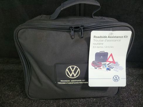 Used 2021 Volkswagen Atlas SE image 18