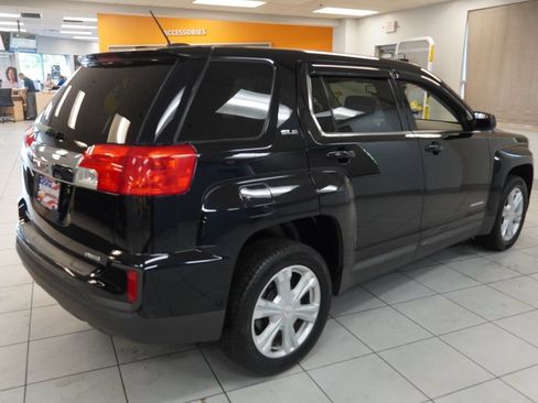Used 2017 GMC Terrain SLE AWD/4WD image 13