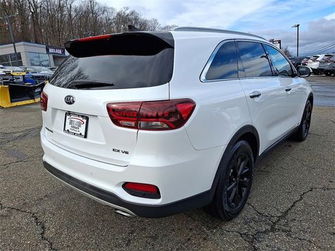 Used 2019 Kia Sorento EX image 7