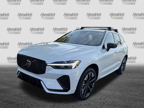 New 2026 Volvo XC60 T8 Plus w/ Protection Package Premier AWD/4WD image 5