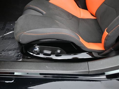 Used 2025 Chevrolet Corvette Z06 image 15