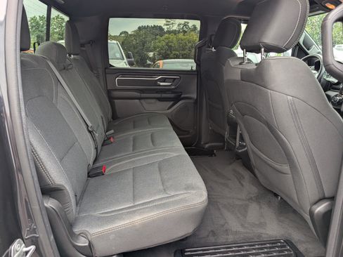 Used 2020 RAM 1500 Big Horn AWD/4WD image 11
