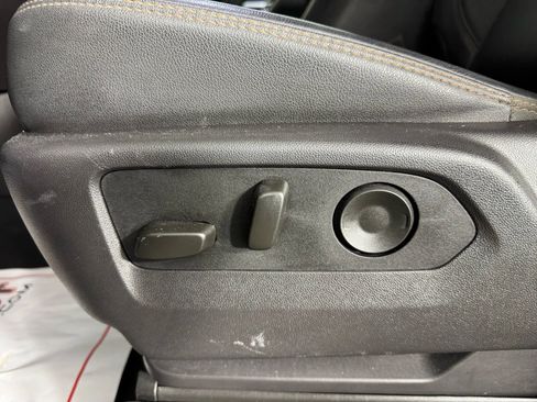 Used 2024 GMC Sierra 3500 AT4 w/ AT4 Premium Plus Package image 37