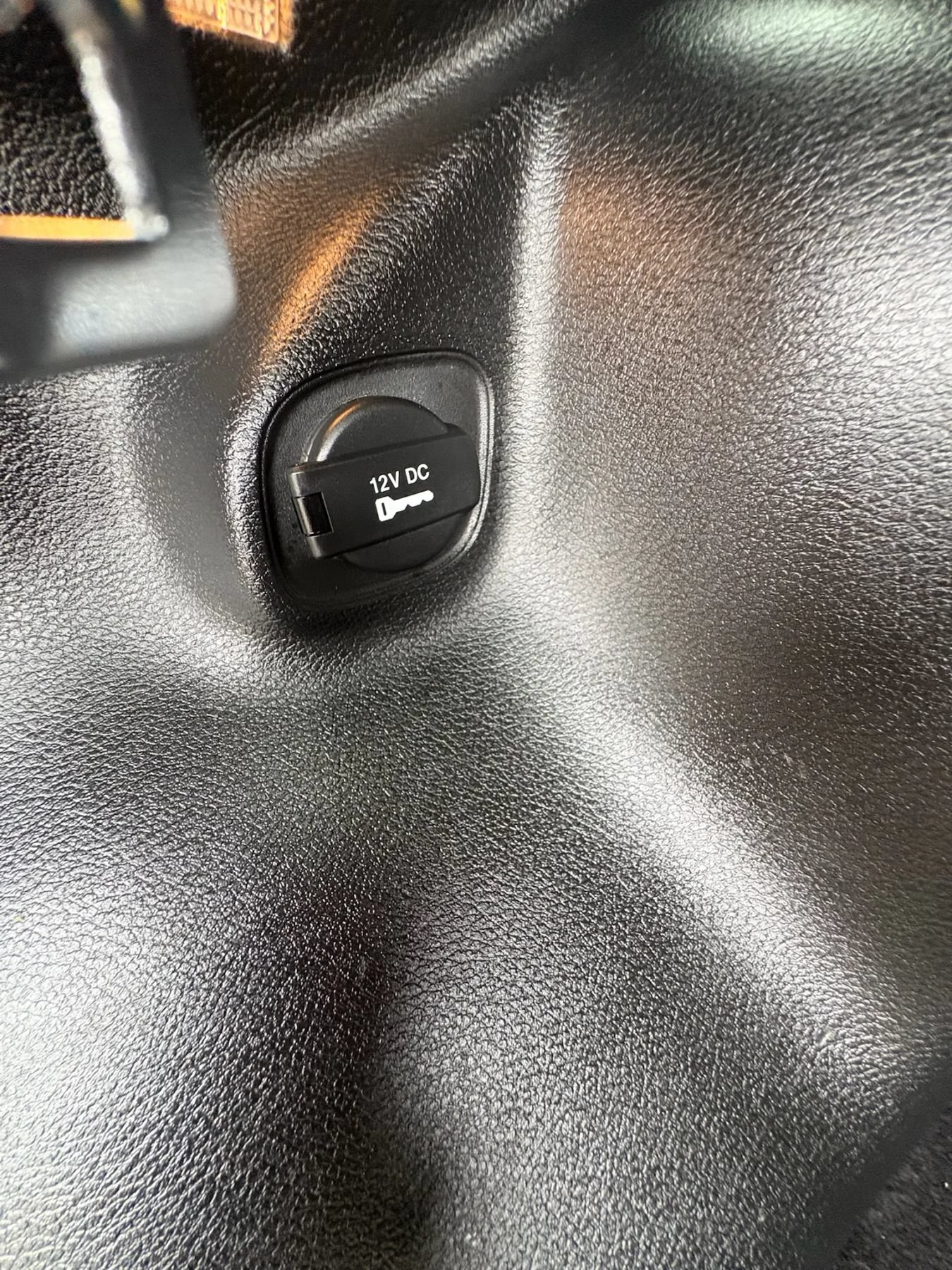 Used 2019 Jeep Cherokee Latitude Plus AWD/4WD image 47