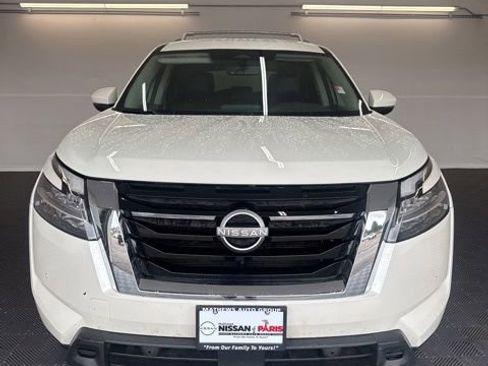 Used 2024 Nissan Pathfinder SL AWD/4WD image 22