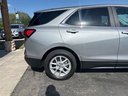 Used 2023 Chevrolet Equinox LT image 7
