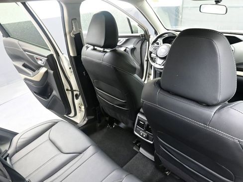 Used 2024 Subaru Forester Limited image 15