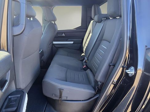 Used 2024 Toyota Tacoma TRD Off-Road image 15