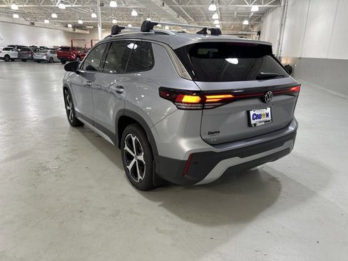 New 2026 Volkswagen Tiguan SE image 6