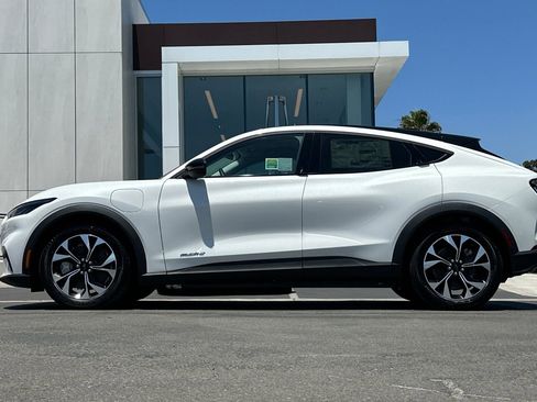 New 2026 Ford Mustang Mach-E Select RWD image 6