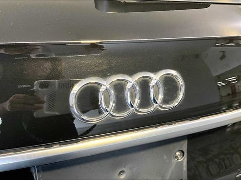 Used 2023 Audi Q5 2.0T Premium Plus w/ Premium Plus Package image 32